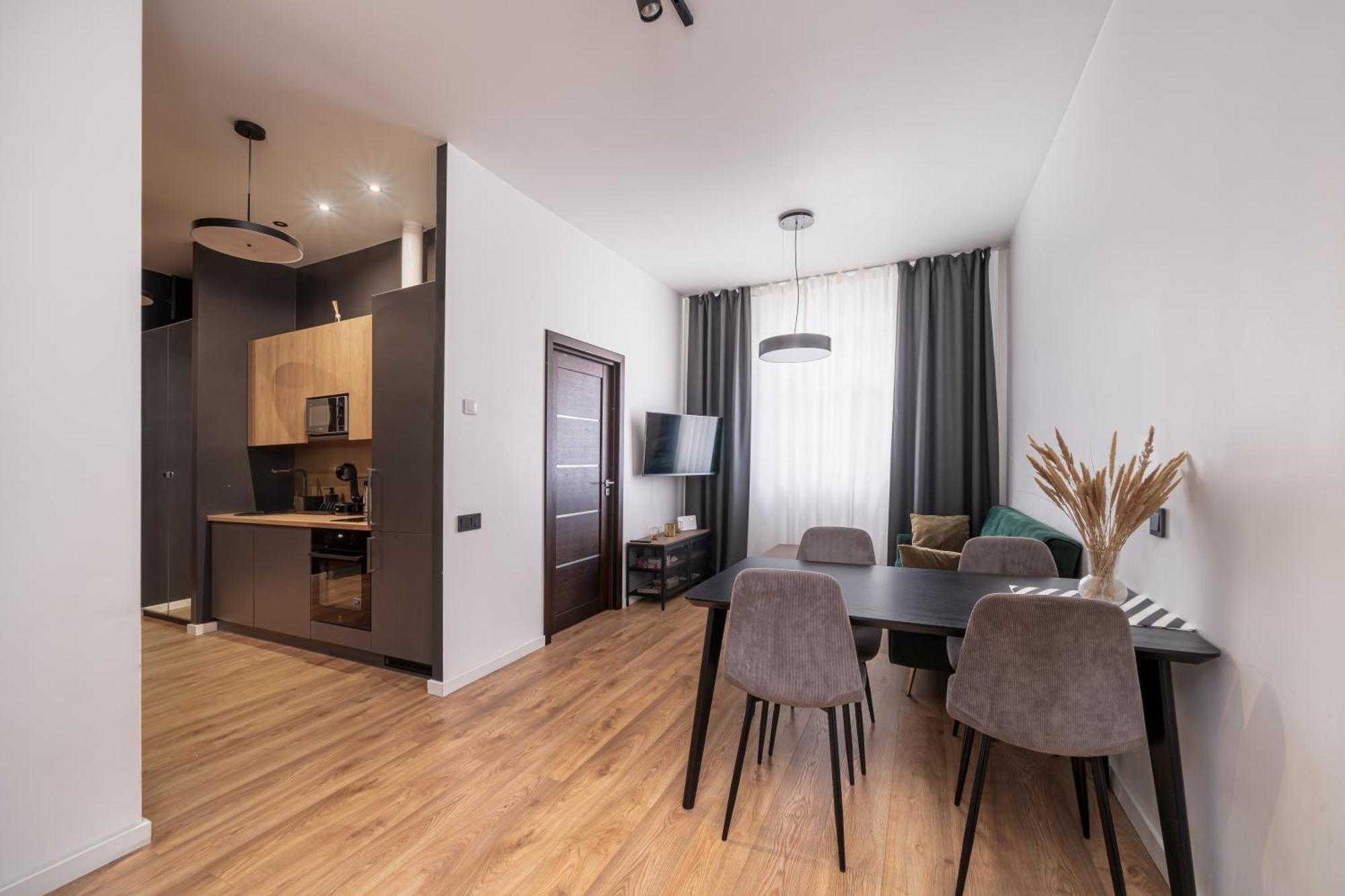 Lienes Iela Gem 1Br Apartment With Fireplace In Historic Unesco Center Ryga Zewnętrze zdjęcie