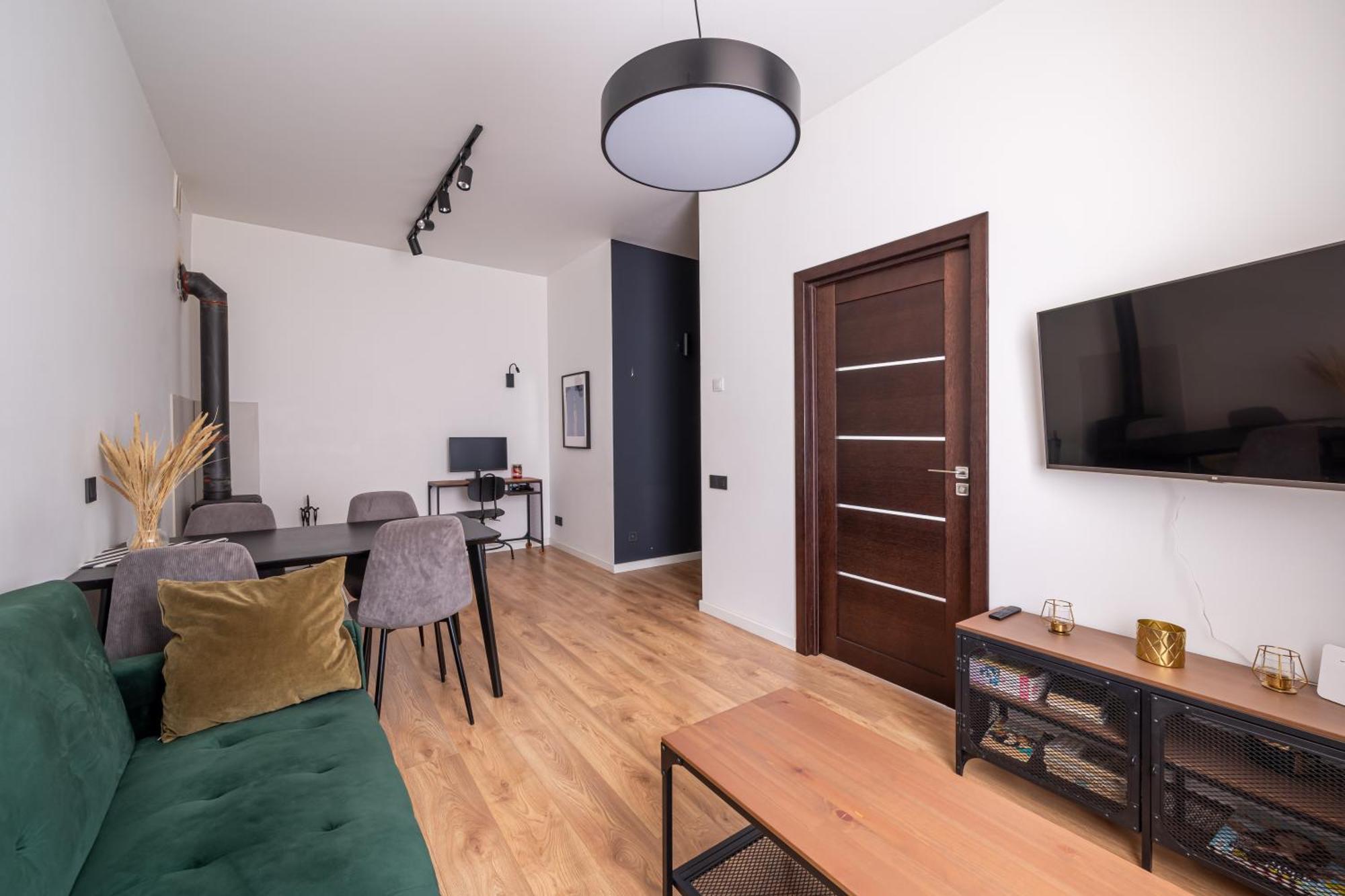 Lienes Iela Gem 1Br Apartment With Fireplace In Historic Unesco Center Ryga Zewnętrze zdjęcie