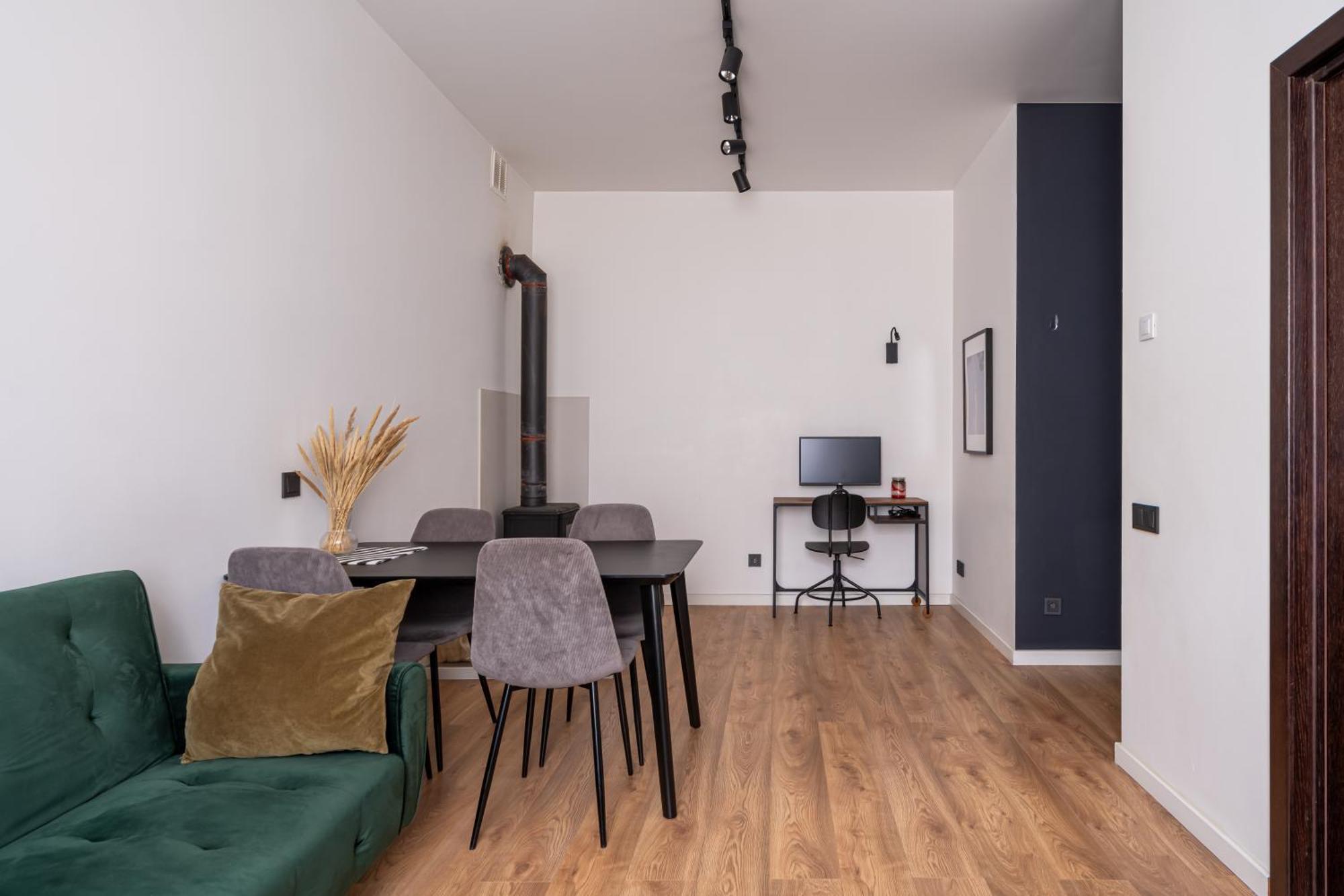Lienes Iela Gem 1Br Apartment With Fireplace In Historic Unesco Center Ryga Zewnętrze zdjęcie