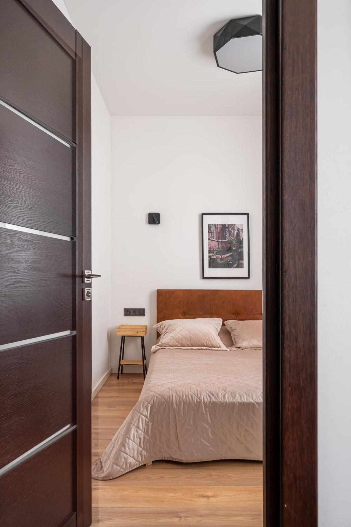 Lienes Iela Gem 1Br Apartment With Fireplace In Historic Unesco Center Ryga Zewnętrze zdjęcie